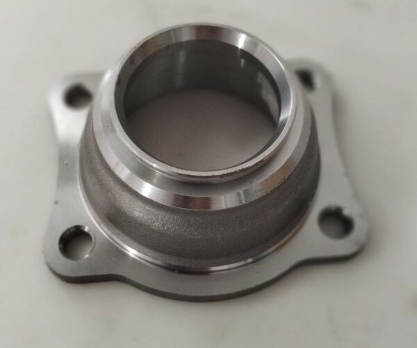 Rear Wheel Bearing Housing R/H or L/H 1999- 2006