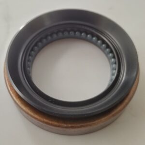 Front Differential Side Oil Seal L/H (Externtion Tube)