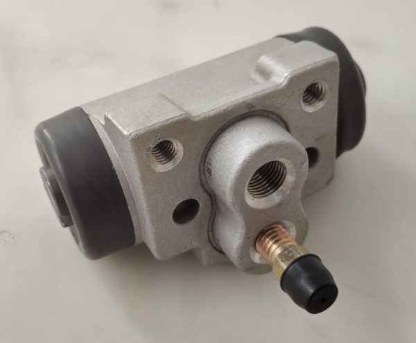 Rear Wheel Cylinder R/H or L/H